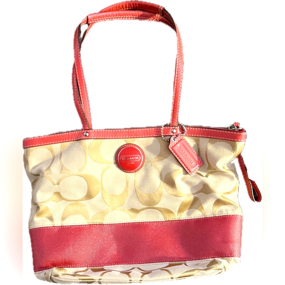 ❤️ VINTAGE:Coach signature monogram bag with a red leather stripe.